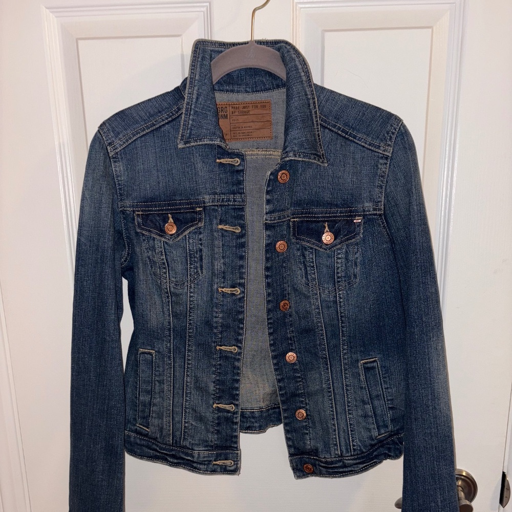 DENIM JACKET 💙